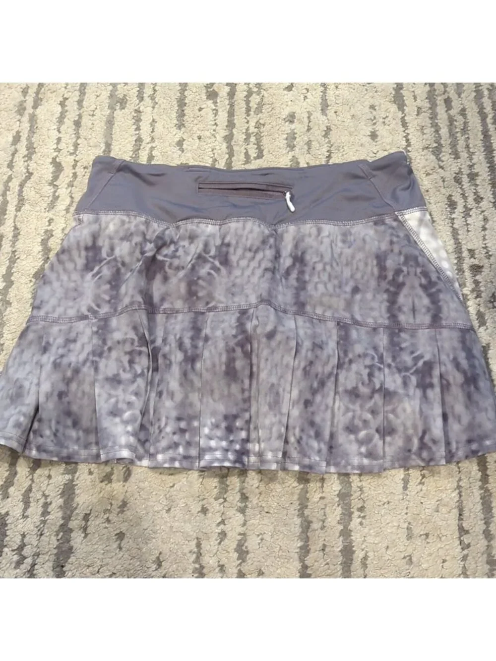 RARE Lululemon Run Speed Skirt Snowy Owl 6 tall